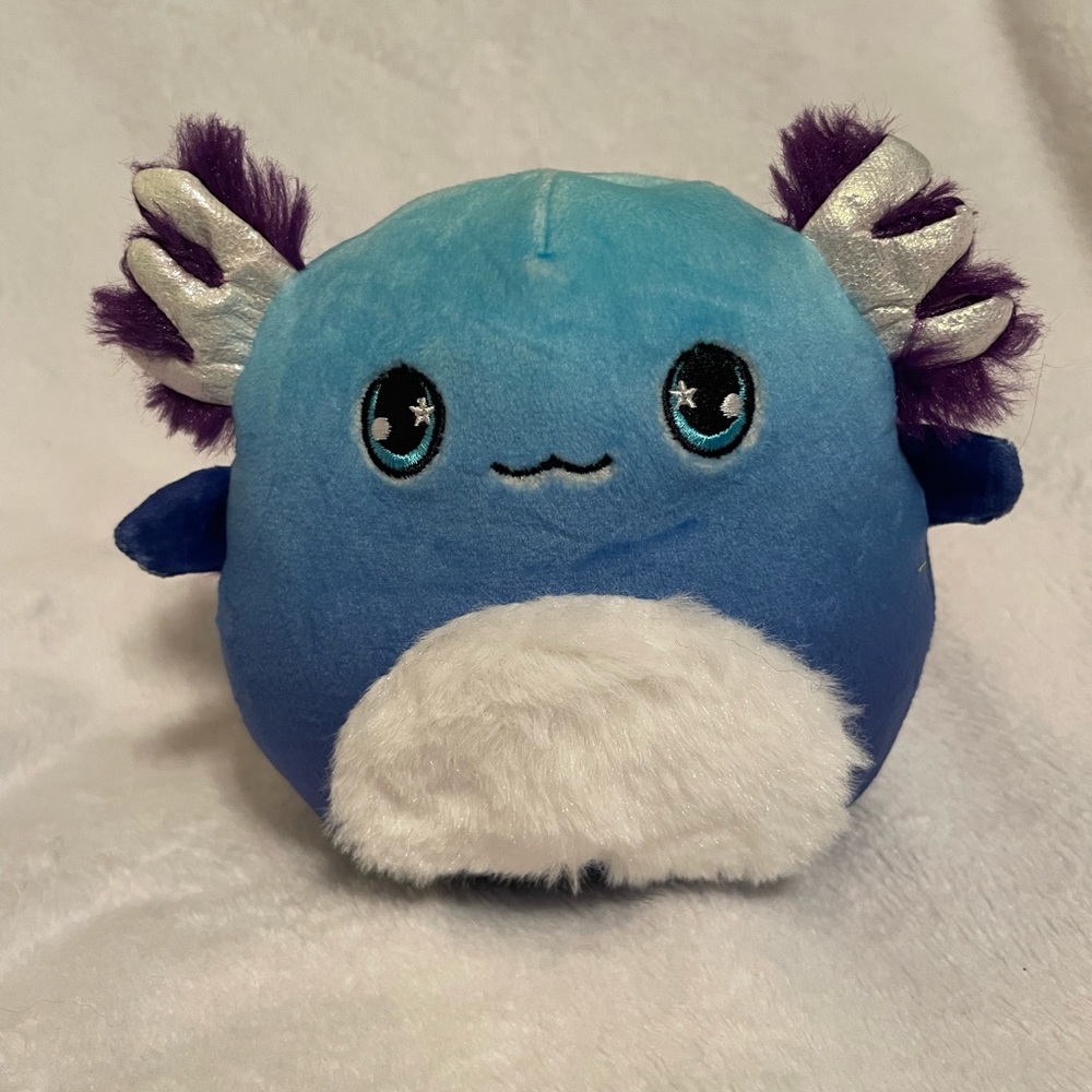 NWT Toby the Axolotl Squishmallow mystery squad scented blue